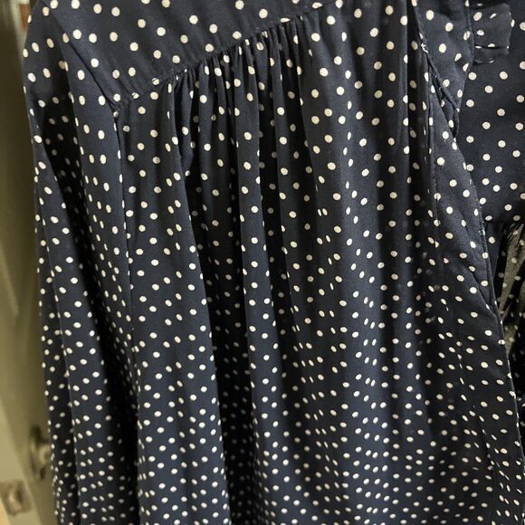 H&M Women’s pull over Blouse Blue With White Polka Dots US Size 12 - Picture 3 of 6